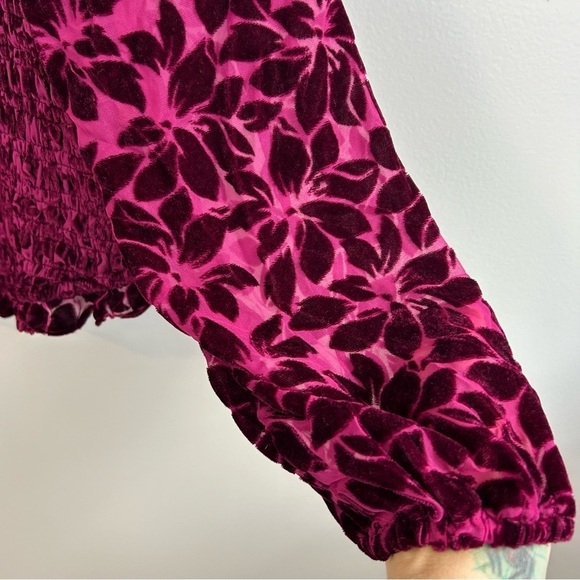 NWT Torrid Velvet Smocked Blouson Sleeve Cropped Ruched Wine/Plum Top Size 2X - Picture 12 of 15